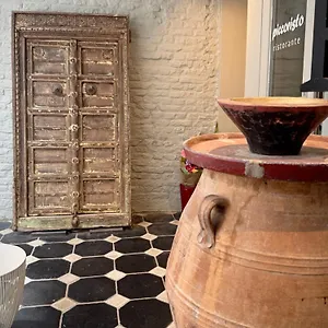 Accademia00 Bed & Breakfast Maastricht