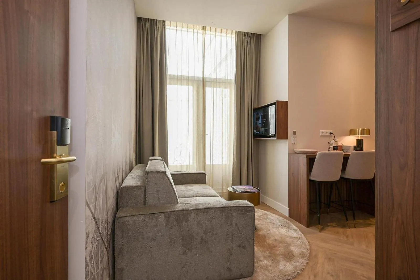 Novallure Downtown - Short Stay Apartments 海牙