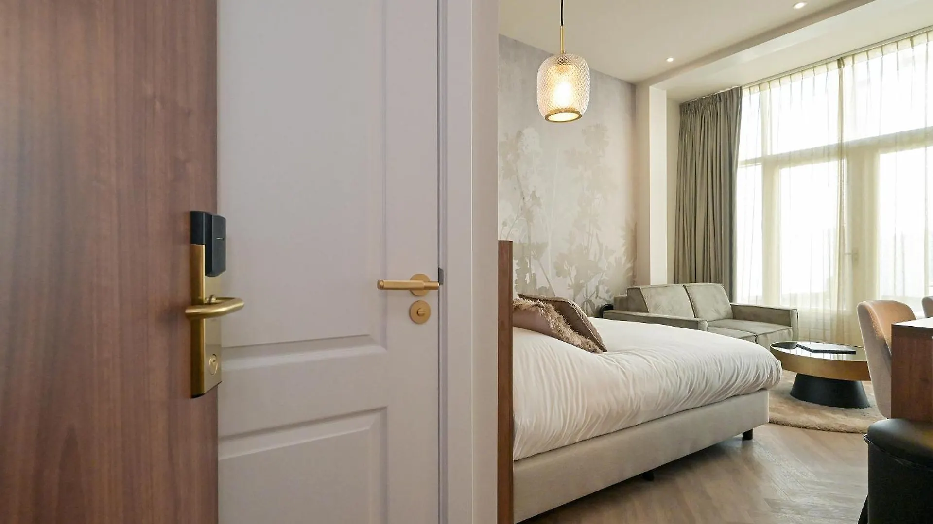 Novallure Downtown - Short Stay Apartments 海牙
